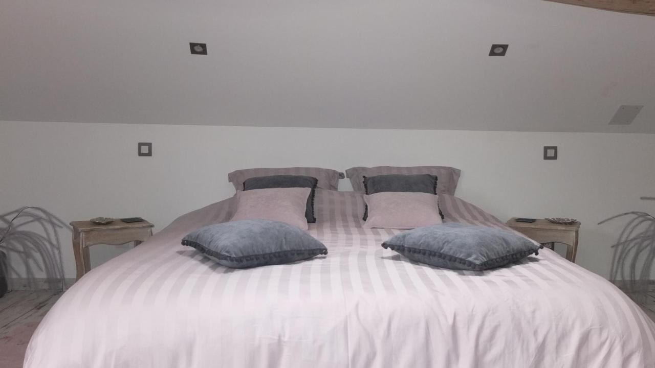 Les Bois D'Ormes Apartment Bessey-en-Chaume Екстериор снимка